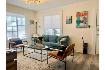 Image de Charming Austin Cottage, Work/Vacation Lifestyle