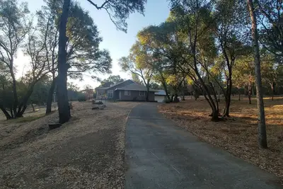Image de Deer Meadow Ranch in Midpines, close to Yosemite