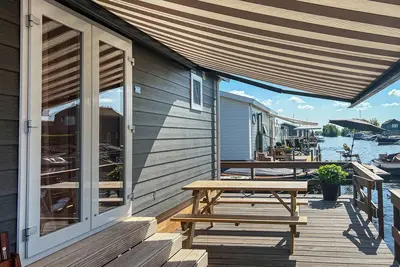 Image de Superbe maison de 2 chambres à.