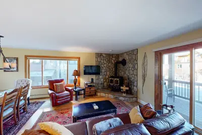 Image de Mountain View Escape with WiFi - 1 Block to Main Street, Near Reservoir & Skiing