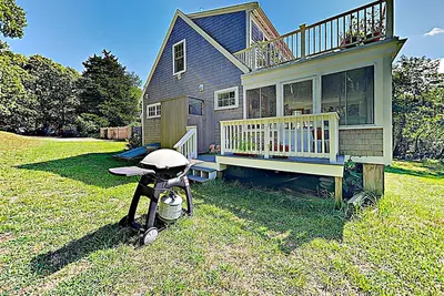 Image de Secluded stunner with deck, patio, & firepit - 24 acres of nature conservation
