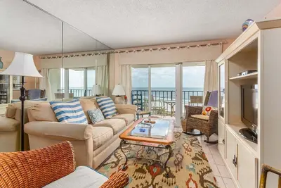 Image de Family Friendly Oceanfront Condominium