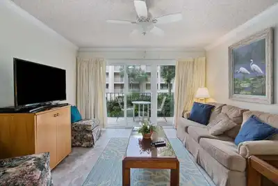 Image de Oceanfront Resort with Pool, Tennis and Fitness Ce