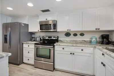 Image de Oceanfront Condominium with Great Amenities!
