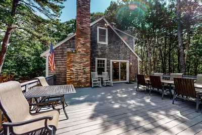 Image de Lovely Cape Cod Home with Large Deck, Gas Grill, Ac, and Free WiFi