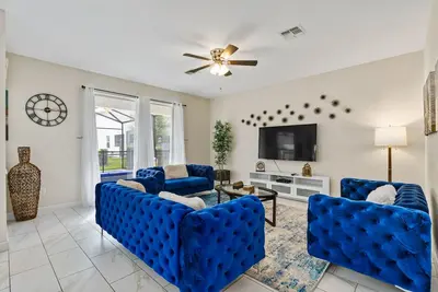 Image de Luxurious 6 Bedroom Pool Villa near Disney