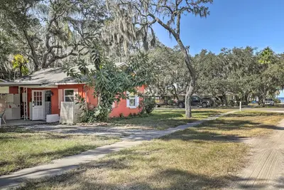 Image de Cozy Crystal Beach Cottage: Walk to Shoreline