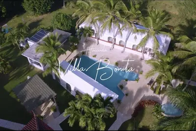 Image de Sleeps 50+ Aguadilla Vacation and Destination Wedding Mansion, private pool etc.