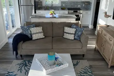 Panoramic views -- 3 bedrooms 2 baths + bonus room Special Discount May 22-30