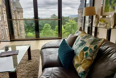 Image de Quartermile Luxury Apartment - prime location, amazing views & safe parking