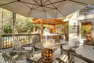 Image de Blue Ridge Bliss! National Forest, hiking, creek/hot tub, Creekside Storie. Hot Tub, Cohutta Forest. . .