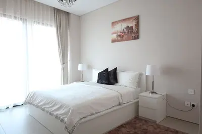 Image de 2 Bed Rooms Apartment The Beach Residences By Address