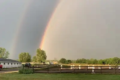 Image de Barn home 4bd 3ba