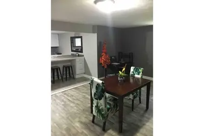 Image de Modern Pet ok15 min from beach. 25 min from slopes