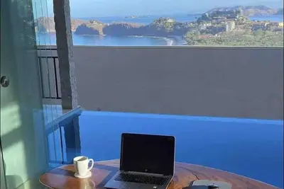 Image de Romantic Getaway — Private Pool, Oceanview Guesthouse