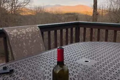 Image de Unique mountain paradise with garden and she-shed close to town