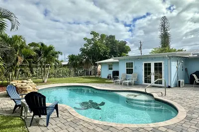 Image de Stuart Splash Pool Home; near Downtown Stuart & Hutchinson Island Beaches 🏖