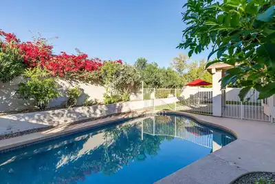 This house is a 4 bedroom(s), 2. 5 bathrooms, located in Scottsdale, Az.