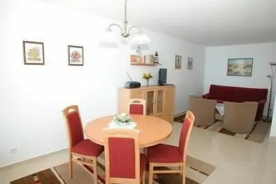 Image de Hanseat- Am Hang 3-5 direct beach location with lake view