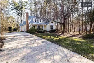 Image de Knight Play Golf home with Jetted tub on 1. 2 acre lot in Apex