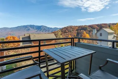 Image de Incredible Mt. LeConte Views/Indoor Pool & Hot Tub
