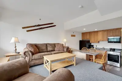 Image de Sunrise A-133 | 1 Bed, 1 Bath