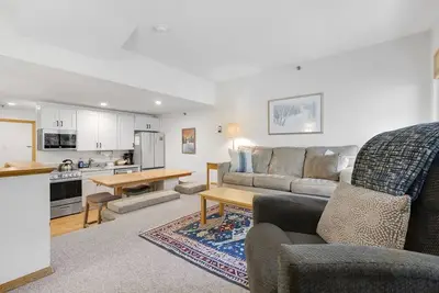 Image de Sunrise A-112  | 1 Bed, 1 Bath