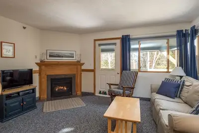 Image de Brookside I B-407 | 2 Bed, 1 Bath