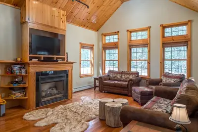 Image de Twitchell Brook Townhouse 01 | 3 Bed, 2. 5 Bath