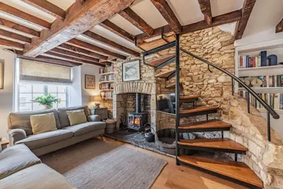 Image de Two bedroom dog friendly holiday cottage in the Cotswolds with a hot tub - Garden Cottage
