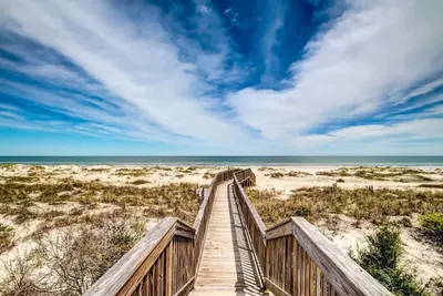 Image de Sea Dunes #1614 - Ocean front! | 3 Bed, 3 Bath