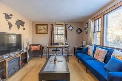 Image de Luxury Home Central to Farmington, Plainville & Downtown New Britain