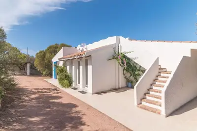 Image de Belle maison de vacances privée avec climatisation, Wifi, Tv, terrasse, animaux admis, parking