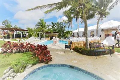 Image de Sleeps 12 apartment #7, pool, jacuzzi, beautiful property