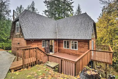 Image de Cabin w/ Hot Tub, 25 Mi to Olympic Nat'l Park