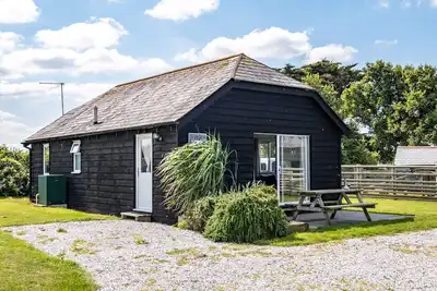 Atlantic Lodge, pet friendly, with a garden in Port Isaac