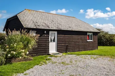 Puffin Lodge, pet friendly, character holiday cottage in Port Isaac