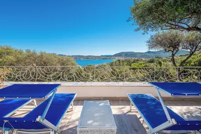 Image de Appartement 'Bella Vista Marinella 2' avec vue sur la mer, terrasse, climatisation et Wi-Fi