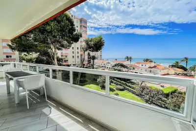 Image de Appartement Front Americano près de la mer avec vue sur mer, piscine