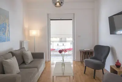 Image de Wonderful Central Athens 2 Bedroom 2 Bathroom Sleeps 8 Guests