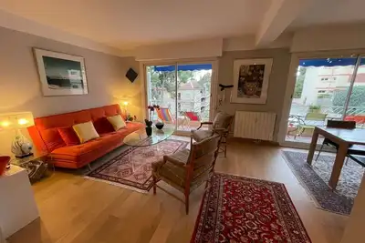 Image de Climatisation, internet, à 250 m de la plage, Sanary