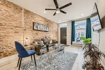 Baltimore Rowhouse Close To Water King Bed Parking