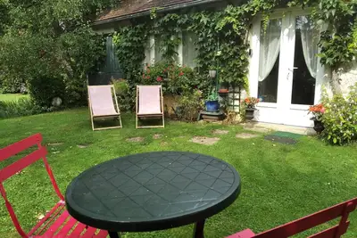 Image de Maison dans jardin paysagé non clos