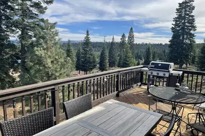 Tahoe Donner home with great views