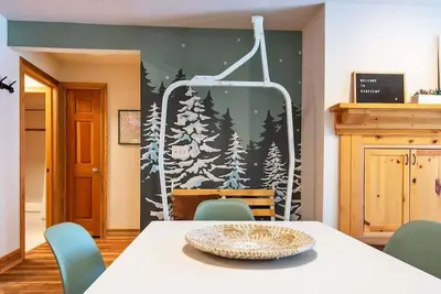 Image de Basecamp Stays: Ski Chair, Hot Tubs, & Targhee Fun