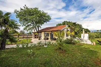 Image de Maison avec jacuzzi et sauna près de Rovinj