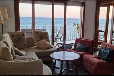 Telework In Front Of The Sea