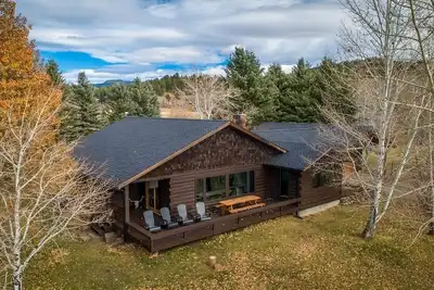 Image de Kelly Canyon Retreat: 17 Acres of Privacy & Paradise in Bozeman
