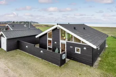 Image de Belle maison à Fredericia avec cuisine