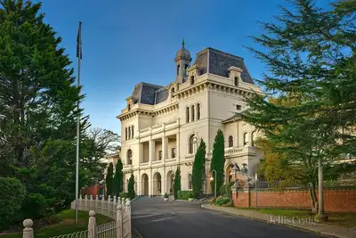 Image de Gorgeous 2 Bedroom apartment in Historic Willsmere - with pool and pet friendly